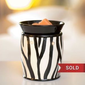 Full Size Retired Zebra Scentsy Warmer